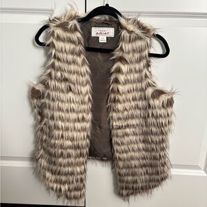 Ariat Ladies Faux fur vest EUC